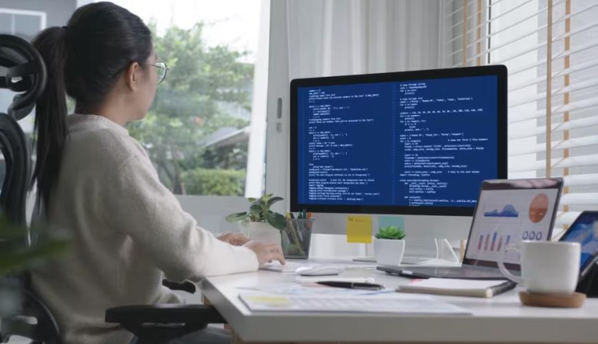 滑县企业数字化解决方案:机器学习赋能商业模式升级的核心路径